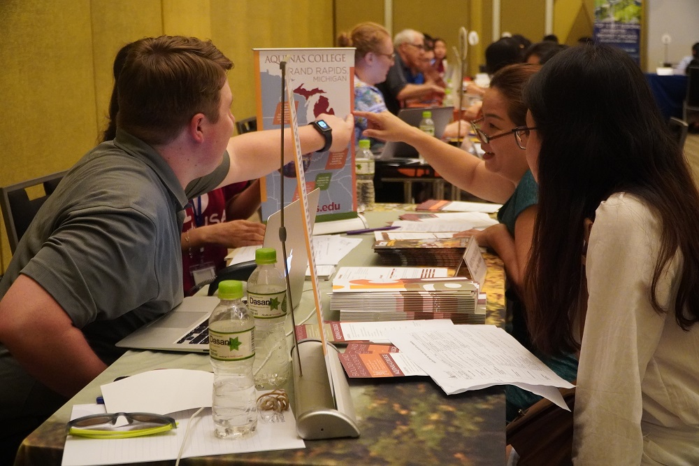 Học bổng lên tới 100% tại triển lãm du học Cao đẳng và đại học Mỹ&Canada 2020