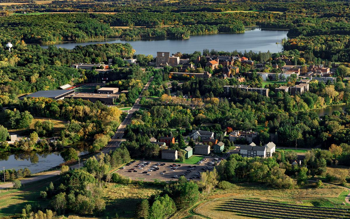 Học tập tại College of Saint Benedict Saint John’s University là lựa chọn đúng đắn của em và gia đình