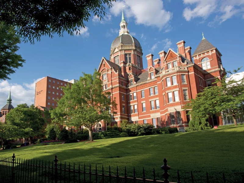 Johns Hopkins University - Một trong những trường đại học hàng đầu thế giới